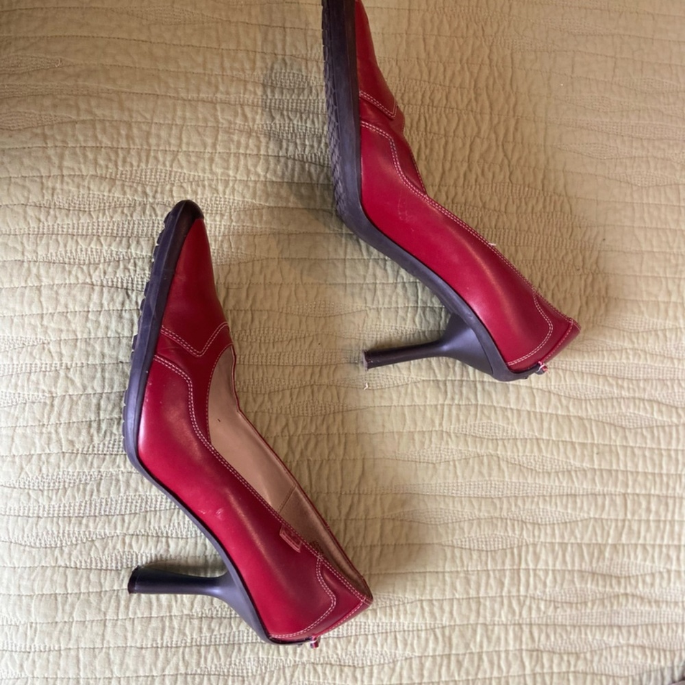 Anne Klein Red Pumps